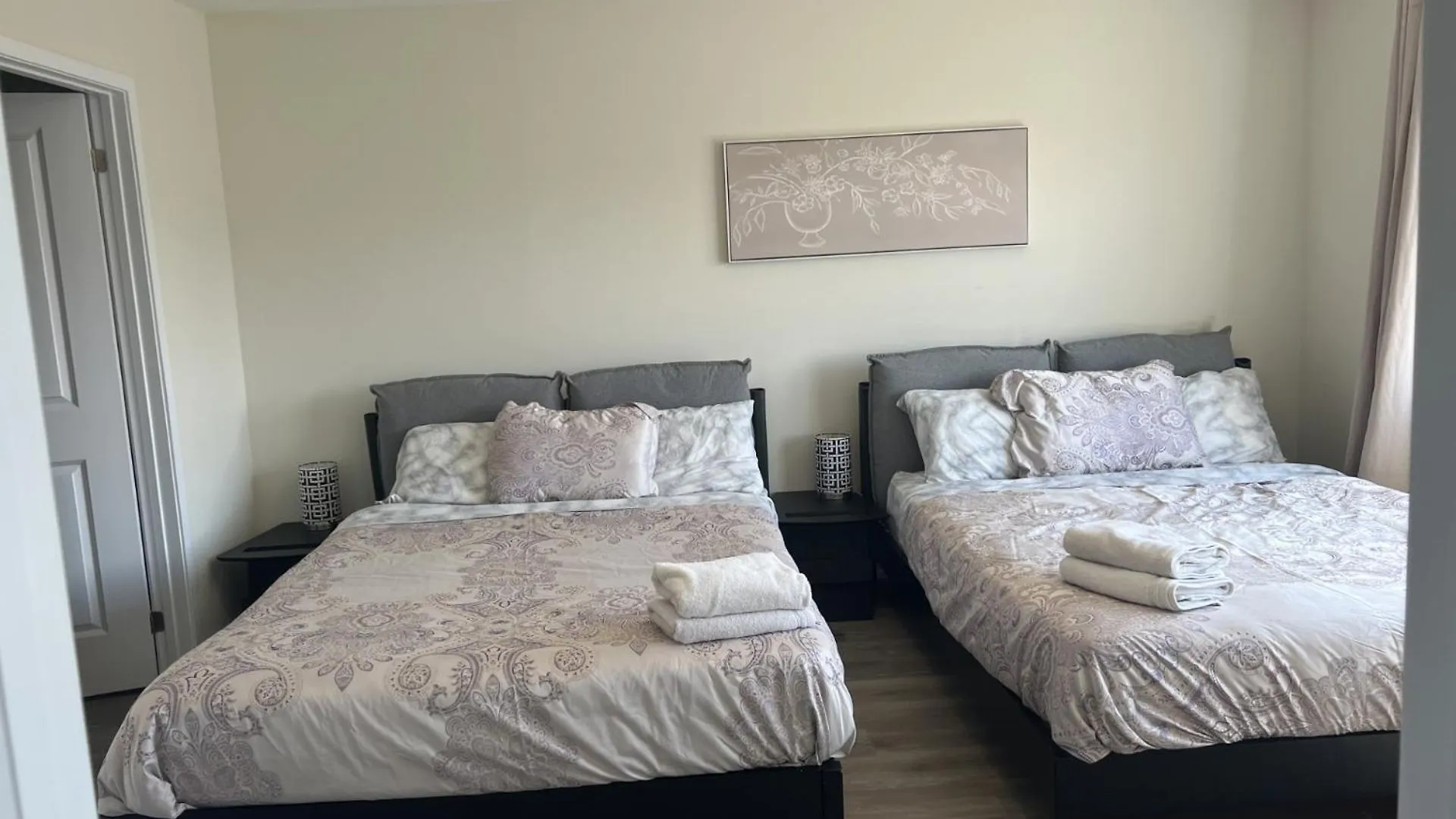 Luxury Town Close To Fairview Casino In Niagra Falls Niagara Şelalesi Tatil Evi